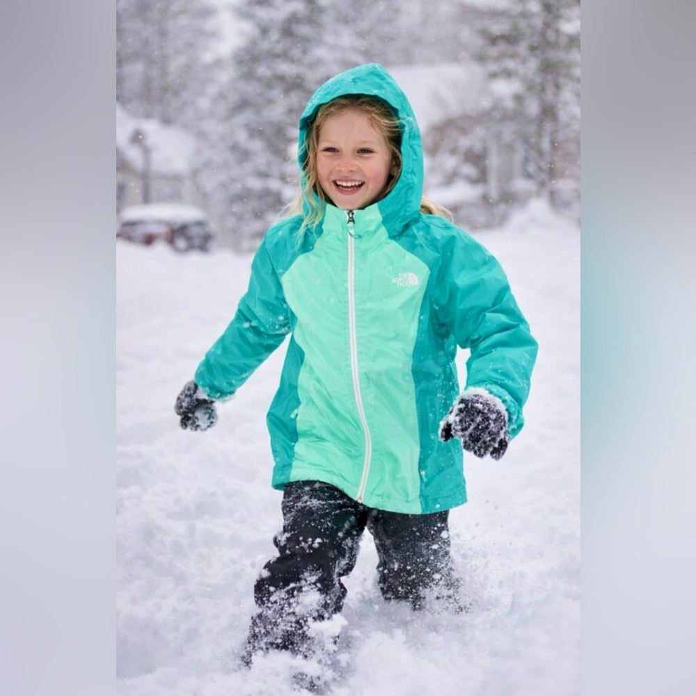The North Face Girls’ Osolita Triclimate® Dryvent Jacket Full Zip Up Shell